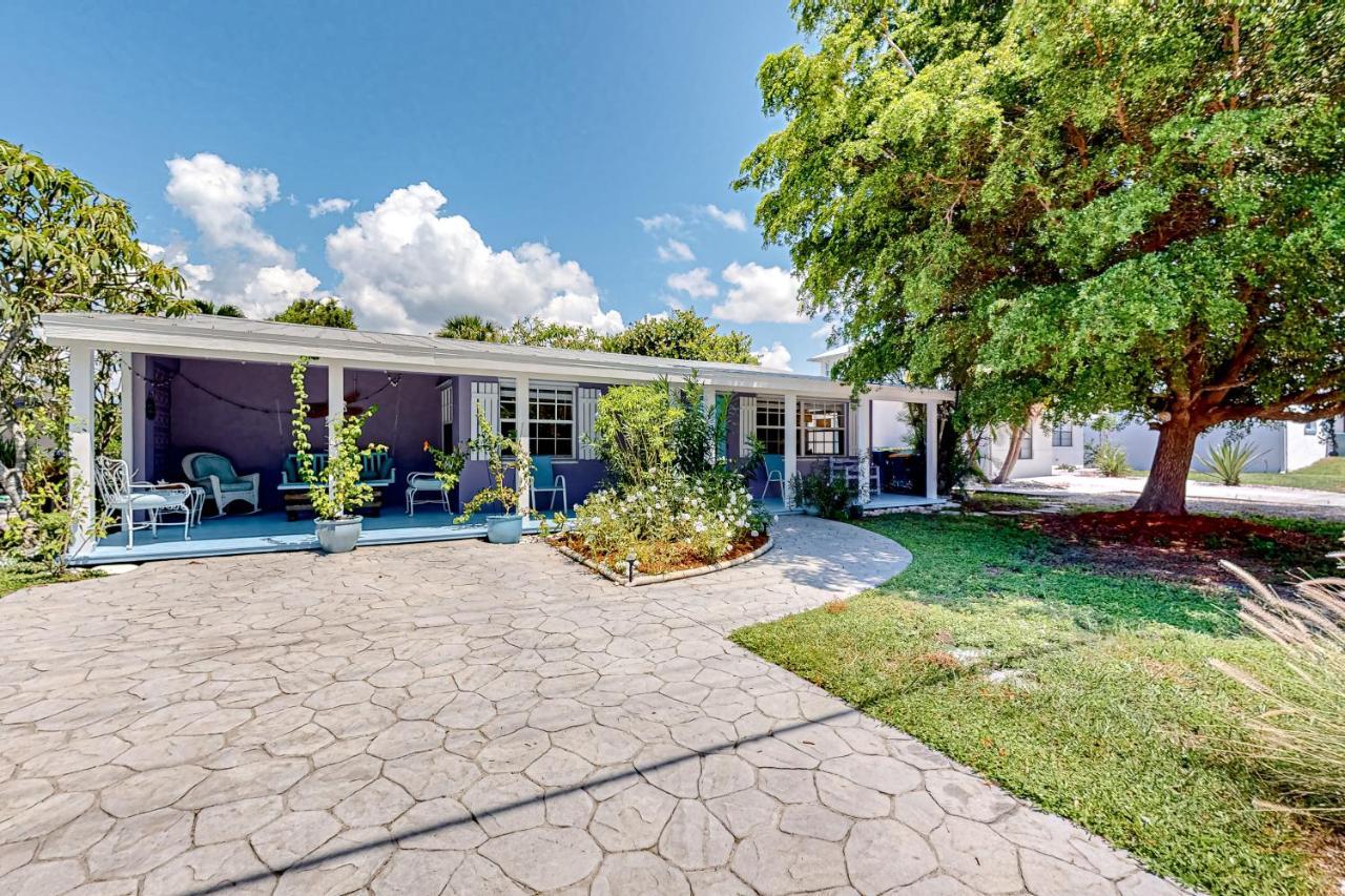 Purple Pelican Cottage 마르코 아일랜드 외부 사진