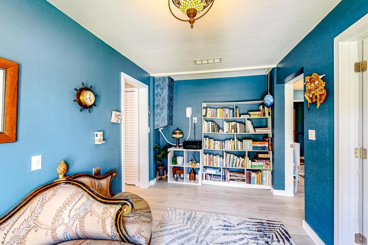 Purple Pelican Cottage 마르코 아일랜드 외부 사진