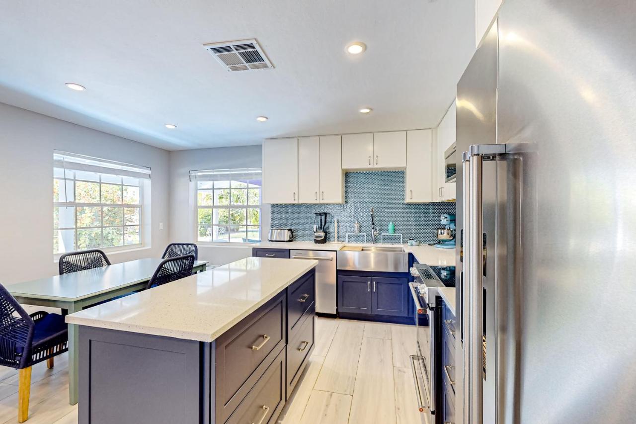 Purple Pelican Cottage 마르코 아일랜드 외부 사진